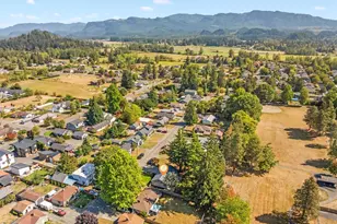 1444 Merritt Ave, Enumclaw, WA 98022 - Photo 25
