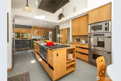 3023 E Laurelhurst Drive NE, Seattle, WA 98105 - Photo 13