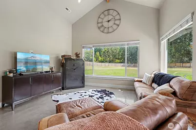 2222 215th Street E, Spanaway, WA 98387 - Photo 3