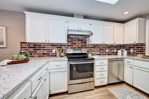 432 3rd Ave S, Edmonds, WA 98020 - Photo 5