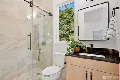 13344 SE Newport Way, Bellevue, WA 98006 - Photo 31