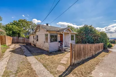 5208 15th Avenue S, Seattle, WA 98108 - Photo 1