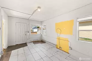 5208 15th Ave S, Seattle, WA 98108 - Photo 3