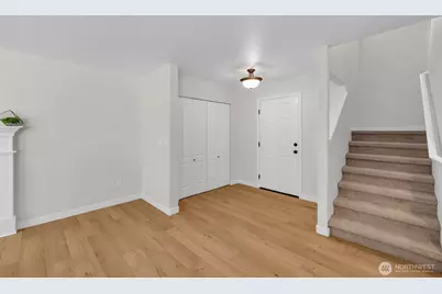 126 197th Street SW, Bothell, WA 98012 - Photo 3