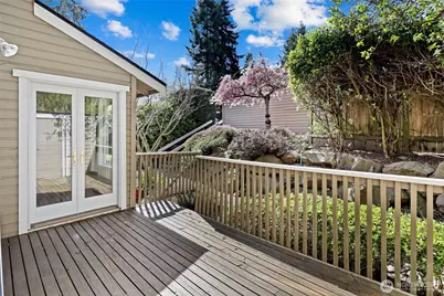 1230 101st Place NE #1230, Bellevue, WA 98004 - Photo 9