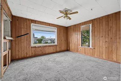 842 NW New York Avenue, Chehalis, WA 98532 - Photo 3