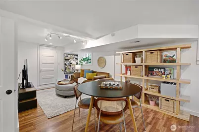 1023 N 49th Street, Seattle, WA 98103 - Photo 33