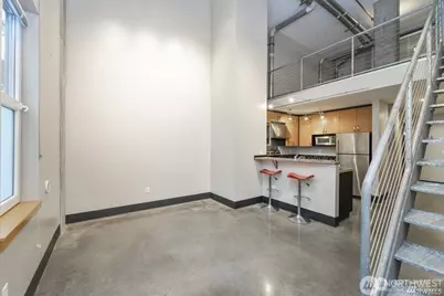 2440 Western Avenue #201, Seattle, WA 98121 - Photo 3