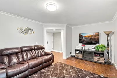 211 S 78th Street, Tacoma, WA 98408 - Photo 23