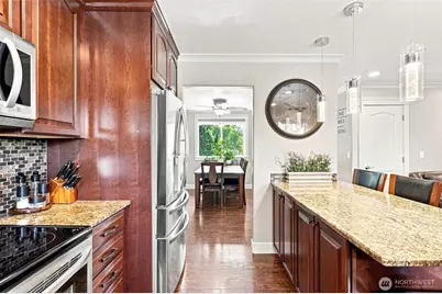 211 S 78th Street, Tacoma, WA 98408 - Photo 9