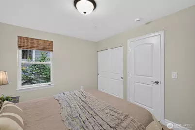 25528 Lake Wilderness Place SE, Maple Valley, WA 98038 - Photo 25
