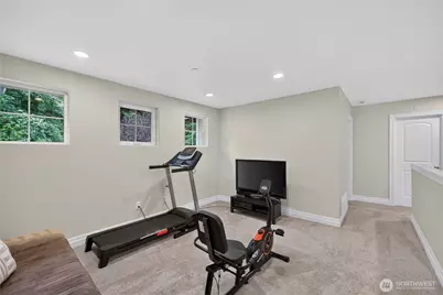 25528 Lake Wilderness Place SE, Maple Valley, WA 98038 - Photo 27