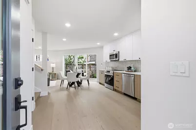 1409 29th Avenue, Seattle, WA 98122 - Photo 3