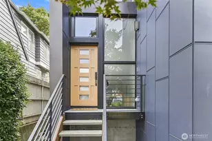 7522 14th Avenue Northeast, Seattle, WA 98115 - Photo 3