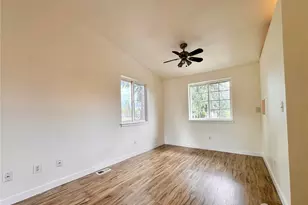 1711 S 53rd St, Tacoma, WA 98408 - Photo 5