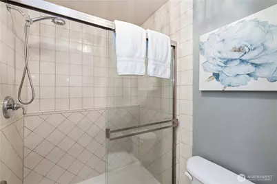 21900 SE 242nd Street #E-1, Maple Valley, WA 98038 - Photo 19