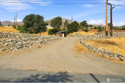 15 Terra Vista Lane, Chelan Falls, WA 98817 - Photo 31