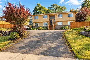21614 29th Ave S, Des Moines, WA 98198 - Photo 1