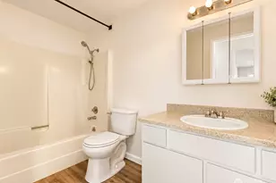 21614 29th Ave S, Des Moines, WA 98198 - Photo 9