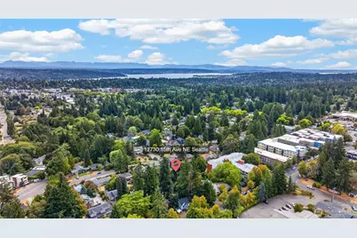 12730 15th Avenue NE, Seattle, WA 98125 - Photo 33