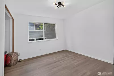 12730 15th Avenue NE, Seattle, WA 98125 - Photo 27