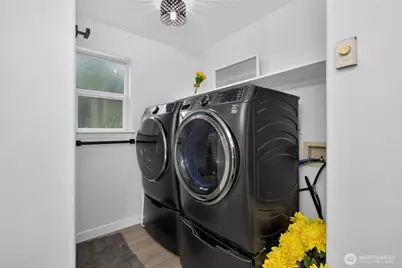 12730 15th Avenue NE, Seattle, WA 98125 - Photo 29