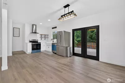 12730 15th Avenue NE, Seattle, WA 98125 - Photo 19