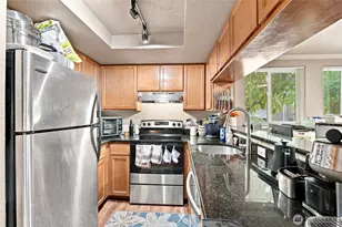 12024 100th Ave NE, Kirkland, WA 98034 - Photo 9