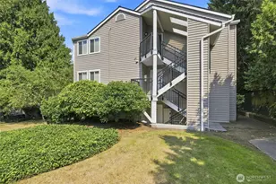 12024 100th Ave NE, Kirkland, WA 98034 - Photo 1