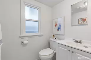 313 NE 76th St, Seattle, WA 98115 - Photo 25