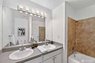 528 SW 118th St, Seattle, WA 98146 - Photo 21
