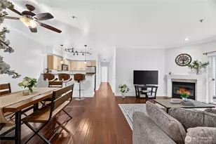 10709 Valley View Rd, Bothell, WA 98011 - Photo 1