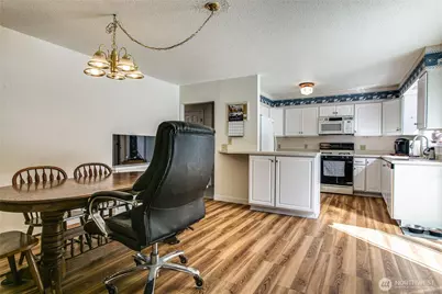 3039 Cherrywood Avenue, Bellingham, WA 98225 - Photo 5