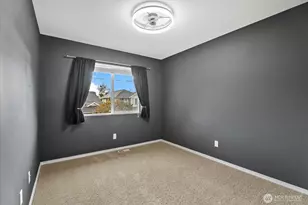 24546 SE 276th Ct, Maple Valley, WA 98038 - Photo 23
