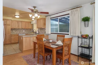 2205 W 14th St, Port Angeles, WA 98363 - Photo 11