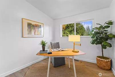 10017 12th Avenue NE, Seattle, WA 98125 - Photo 7