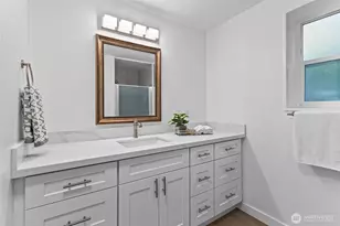 10017 12th Ave NE, Seattle, WA 98125 - Photo 15