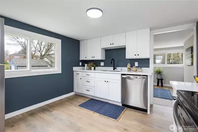 13243 22nd Avenue S, SeaTac, WA 98168 - Photo 15