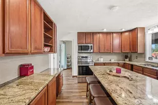 381 N Cascade St, Buckley, WA 98321 - Photo 17