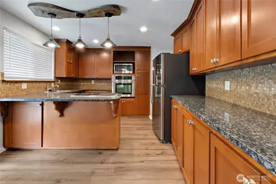 3416 Waller Road E, Tacoma, WA 98443 - Photo 19