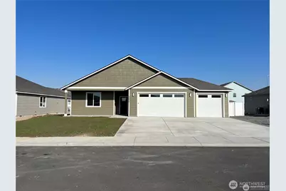 1011 6th Ave NE, Ephrata, WA 98823 - Photo 1