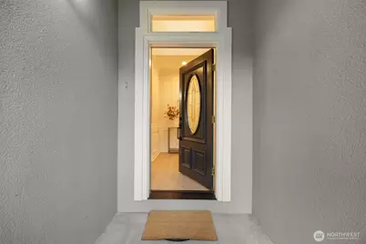 1102 Bellevue Way SE #2, Bellevue, WA 98004 - Photo 3