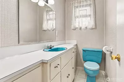 10454 2nd Avenue S, Seattle, WA 98168 - Photo 11