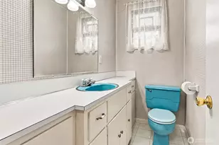 10454 2nd Ave S, Seattle, WA 98168 - Photo 11