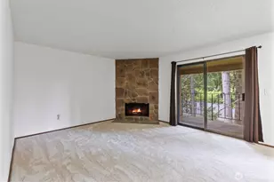 16200 NE 12th Ct, Bellevue, WA 98008 - Photo 13