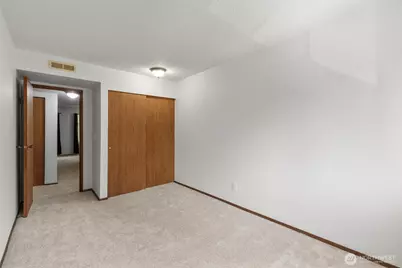16200 NE 12th Court #D59, Bellevue, WA 98008 - Photo 25
