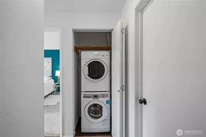 1740 NE 86th Street #311, Seattle, WA 98115 - Photo 19