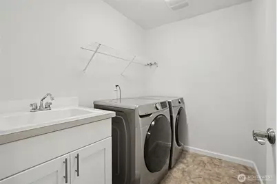 27432 12th Place S, Des Moines, WA 98198 - Photo 31