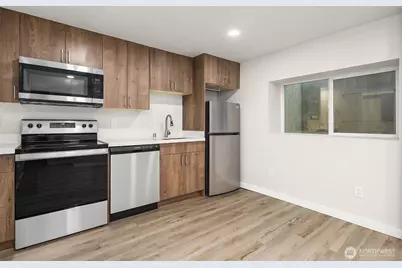 4400 Linden Ave N, Seattle, WA 98103 - Photo 3
