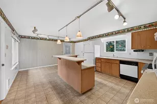 9309 Peacock Hill Ave, Gig Harbor, WA 98332 - Photo 11